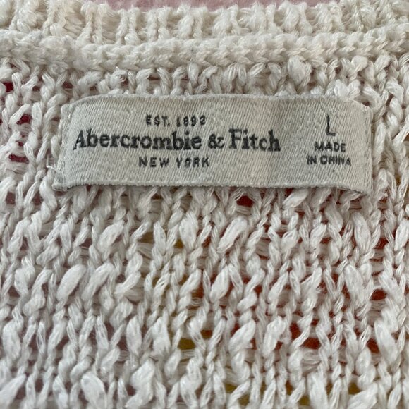 Abercrombie & Fitch Cream Delicate Weave Cable Sweater - Size Large - Picture 4 of 11